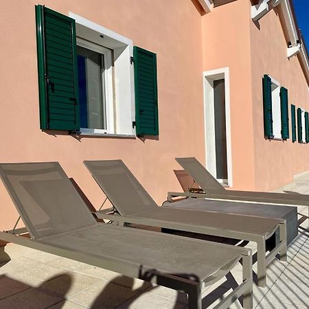 Villetta Sole Mare Santo Stefano al Mare Luaran gambar