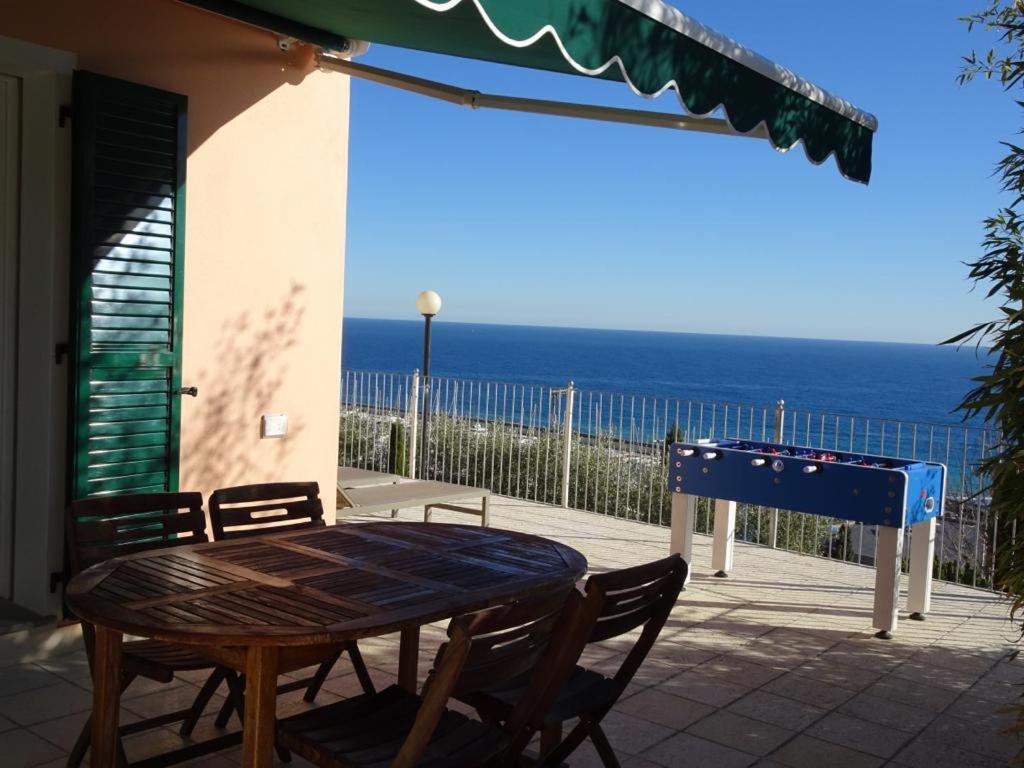 Villetta Sole Mare Santo Stefano al Mare Luaran gambar