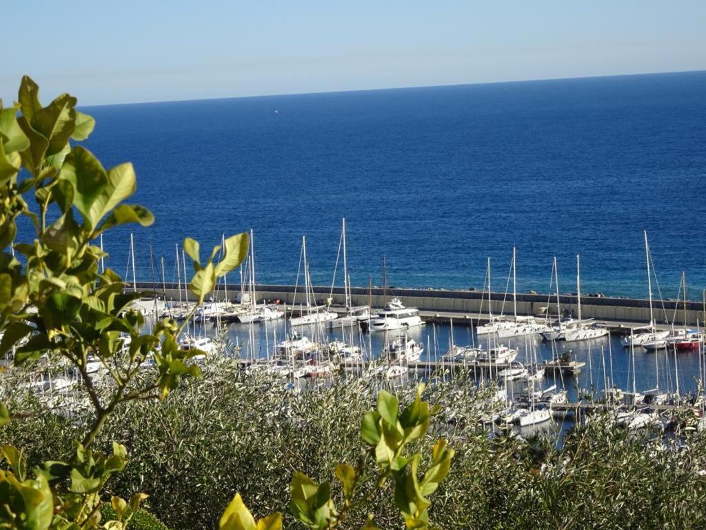 Villetta Sole Mare Santo Stefano al Mare Luaran gambar