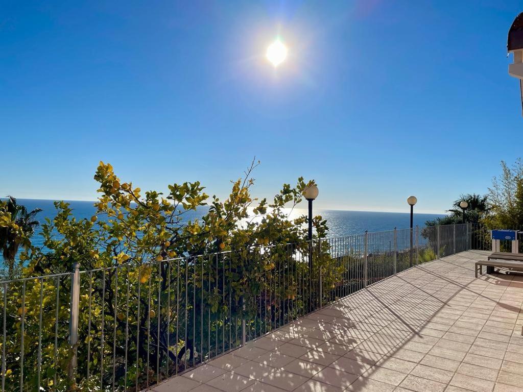 Villetta Sole Mare Santo Stefano al Mare Luaran gambar